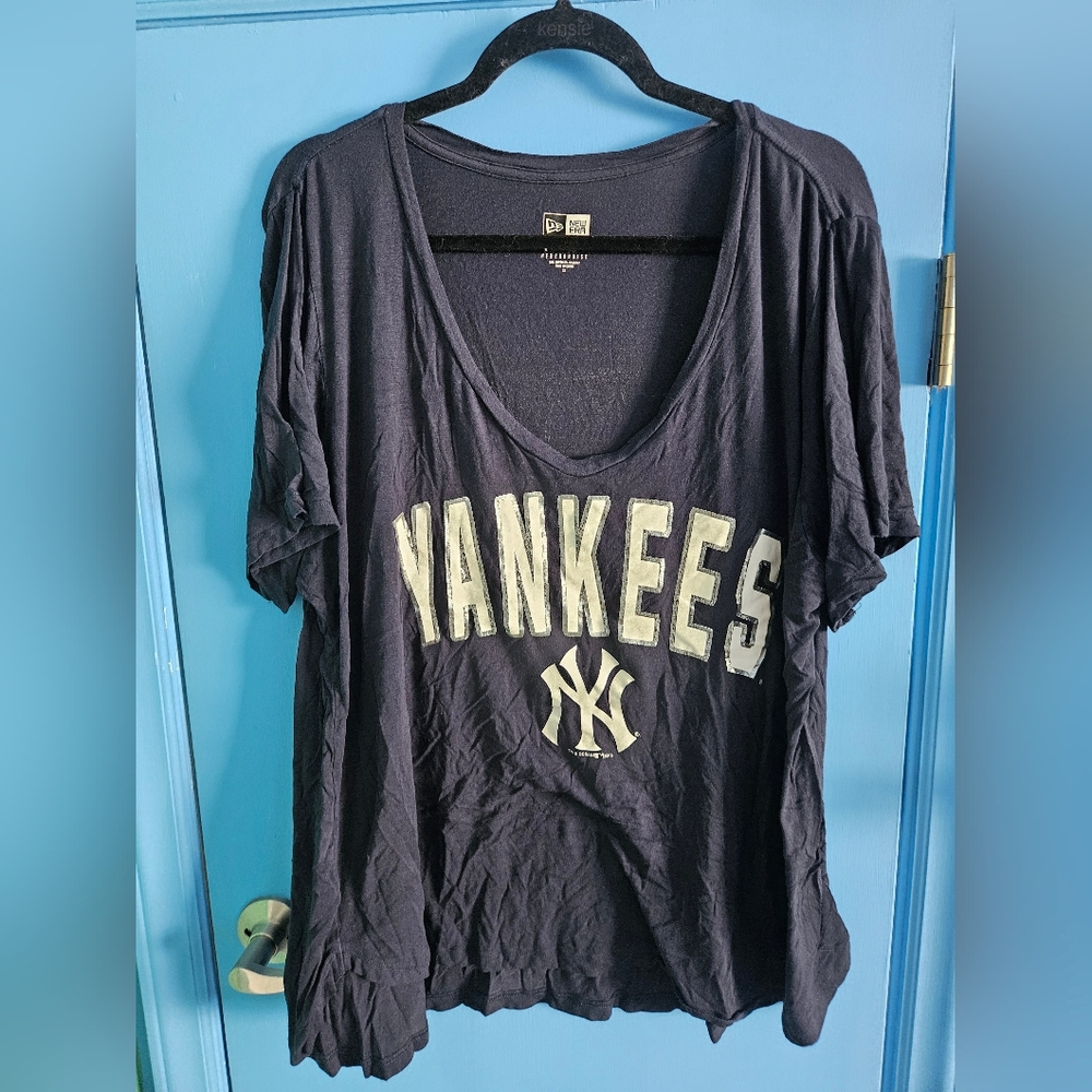 New Era Yankees Navy T-Shirt